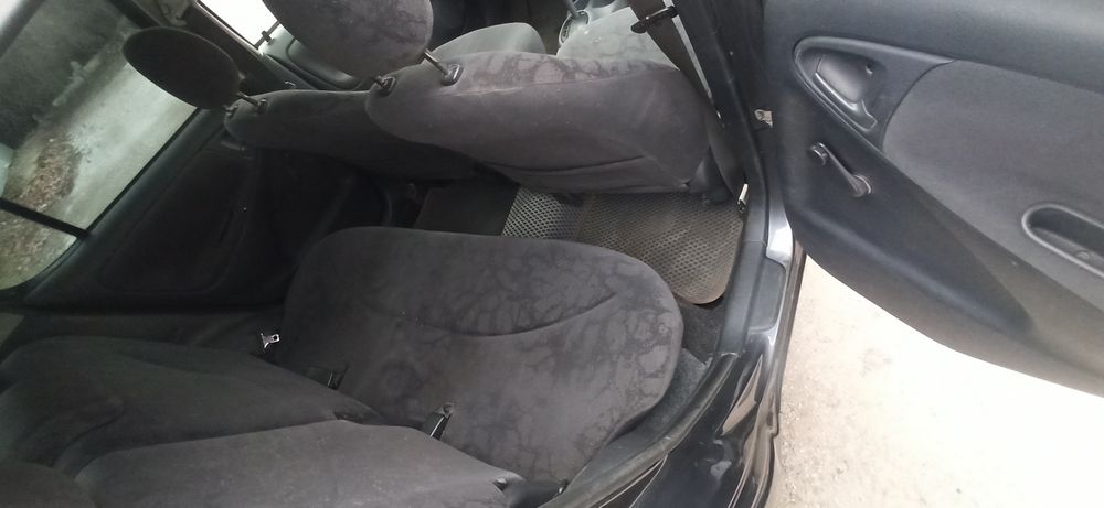 Тойота Ярис автомат