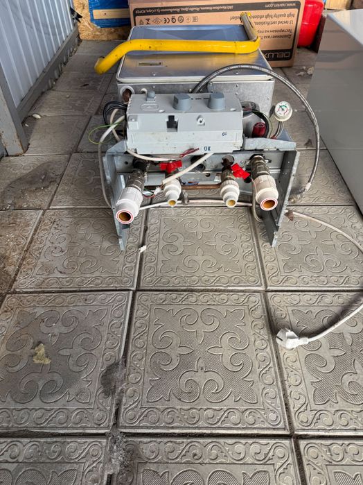 Продам котел BOSH