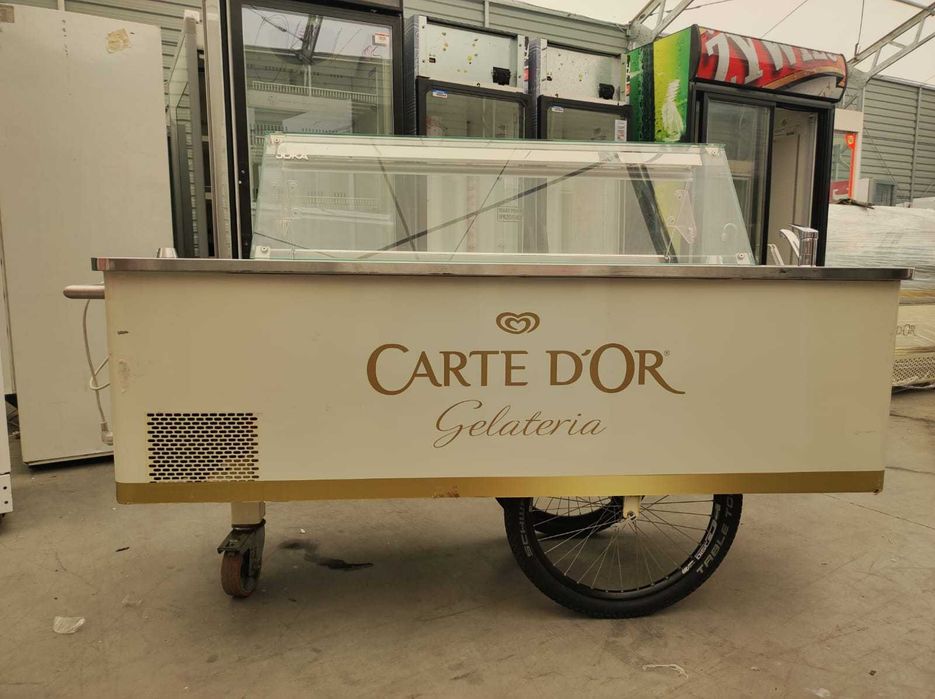 Vând tricicleta de înghețată ideala evenimente