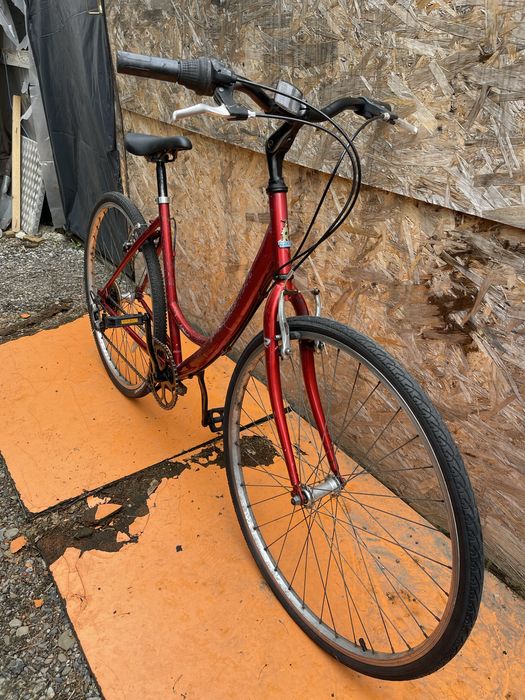 Bicicleta cadru dama Raleigh roti 28”