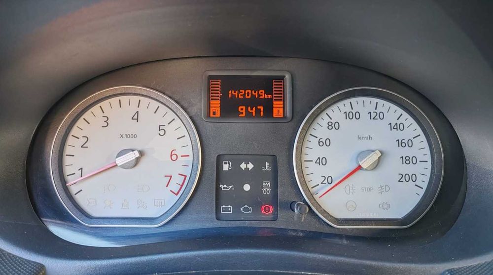 Vand Dacia Logan Laureate 1.6, 16v, 2009