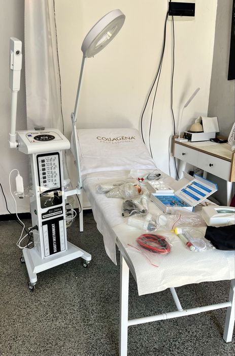 Козметичен комбайн за терапия на лице