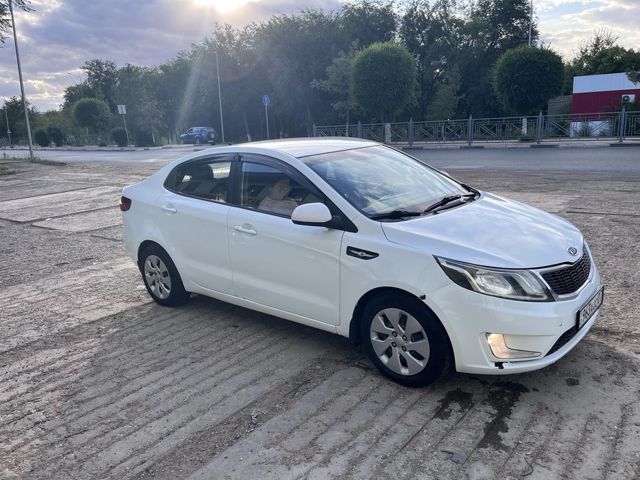 Киа рио kia rio 2012г