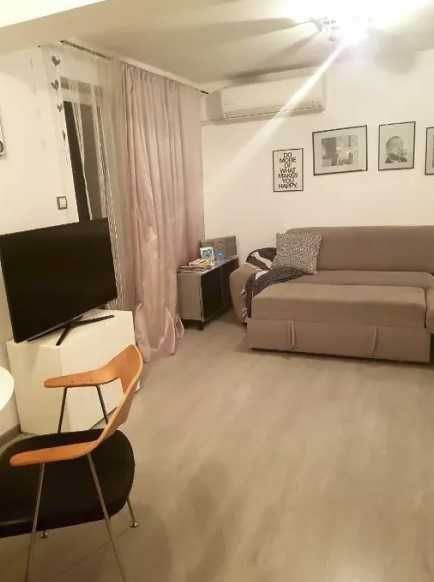 Двустаен имот в Зона Б - 5