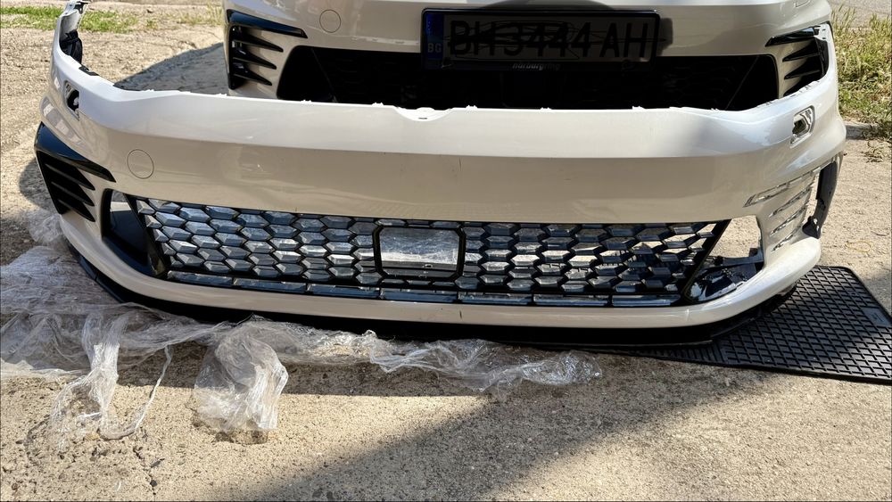 Golf 7 clusport предна броня голф 7 GTI