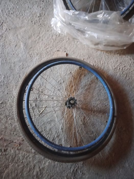 Диски от инвалидни каляски