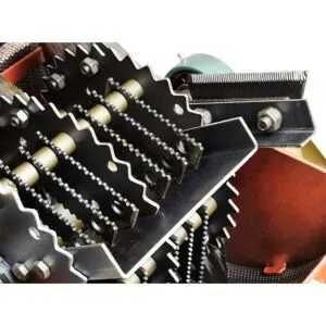 Tocator furaje UNITEH 400-24, motor inclus , max. 1000 kg/oră NOU Garantie 24 luni Livrare rapida