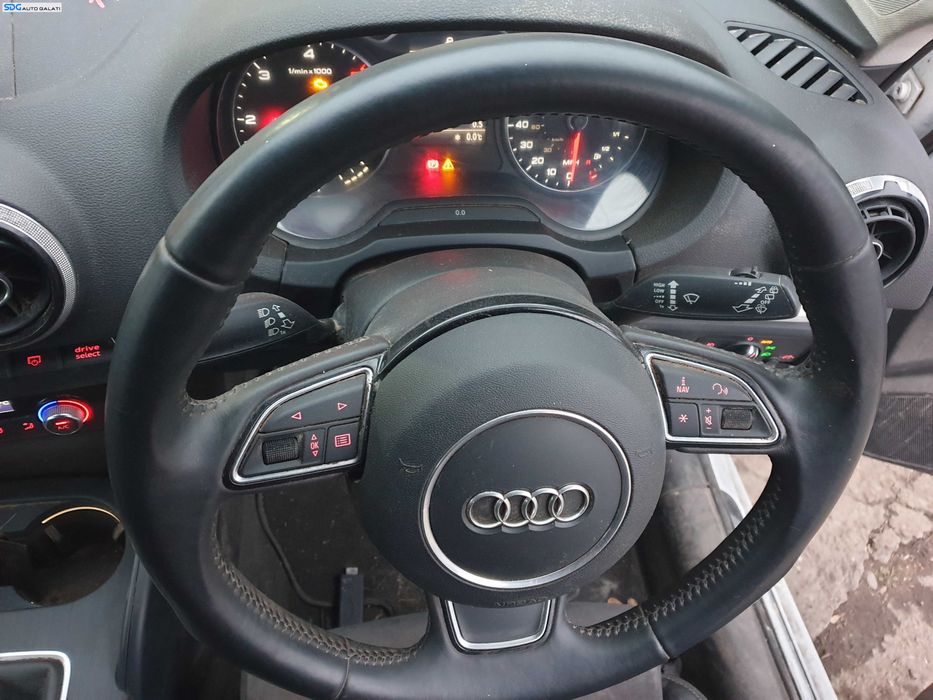 Volan Piele 3 Spite FARA Airbag cu Butoane Comenzi Audi A3 8V NFL Non Facelift 2013 - 2016 Cod 8V0419091A 8U0951523A [K3290]