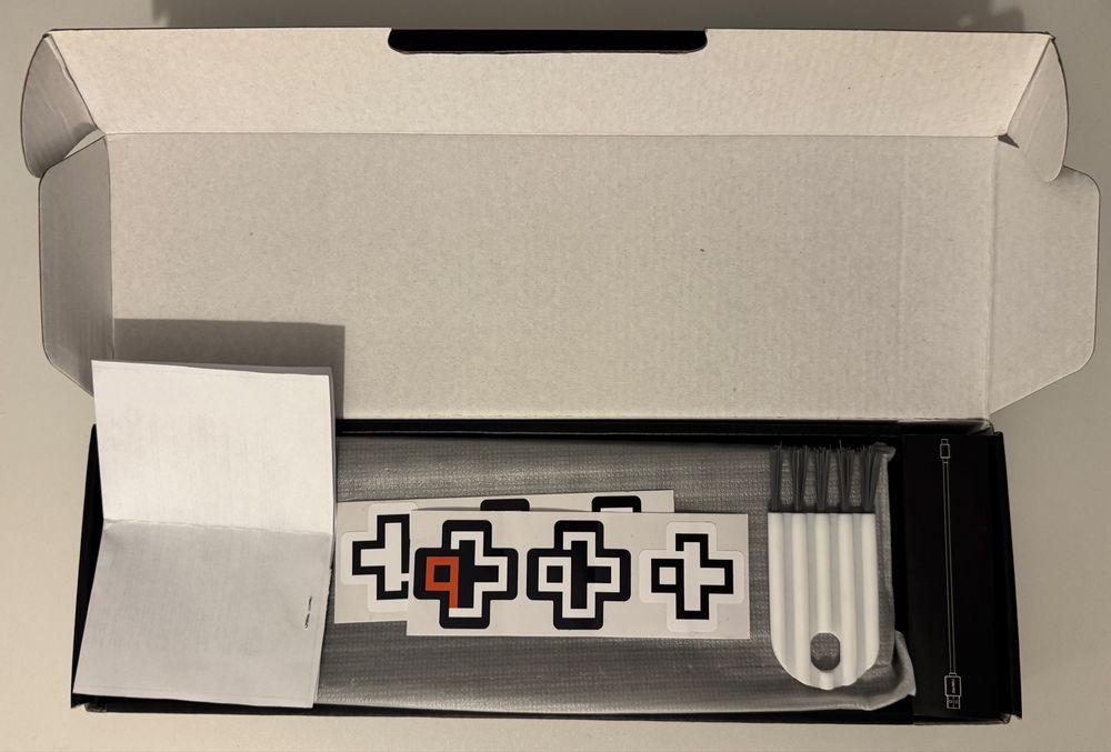 Tastatura mecanica switch-uri verzi Dareu EK871