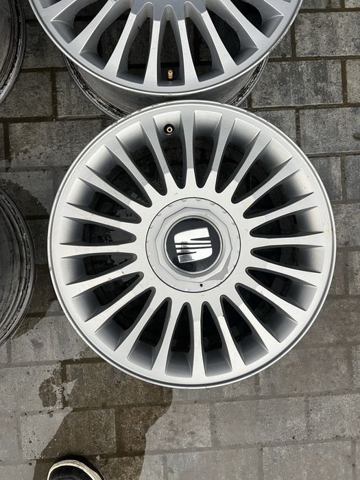 Jante aliaj SEAT 5x100 R16