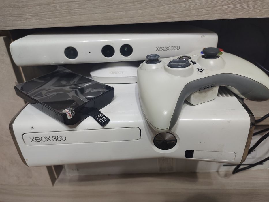 X-Box 360 S-Consol лимитированная в оригинале прошита Freebuth