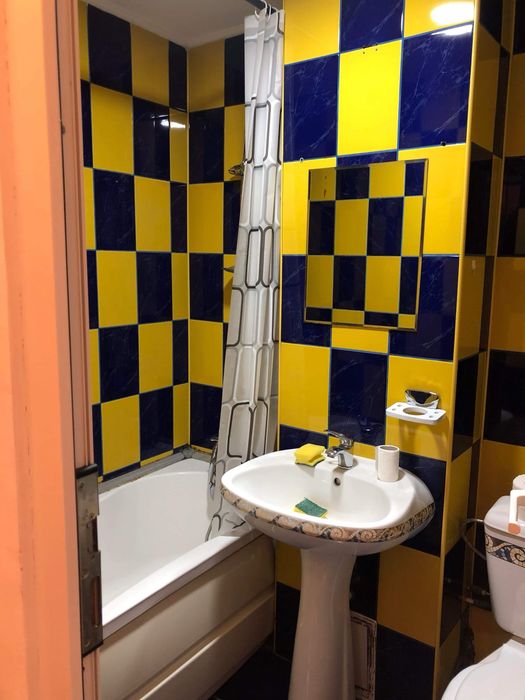 Vand apartament cu 2 camere