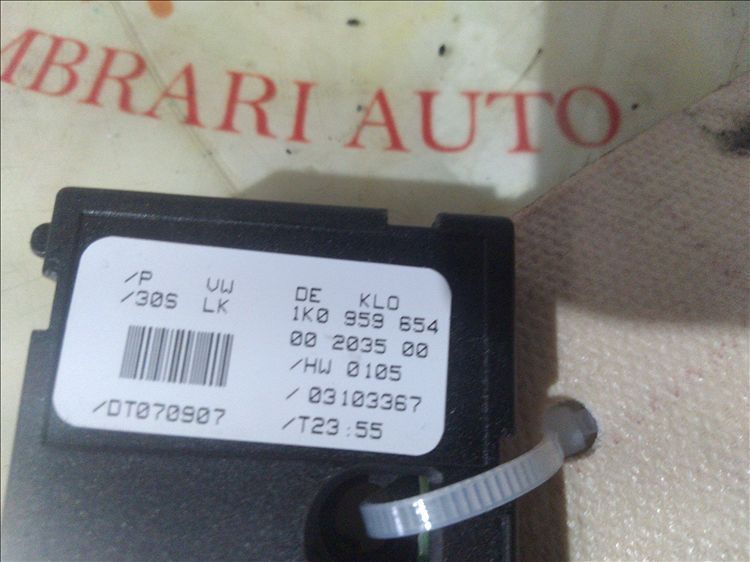 senzor unghi volan skoda octavia 2