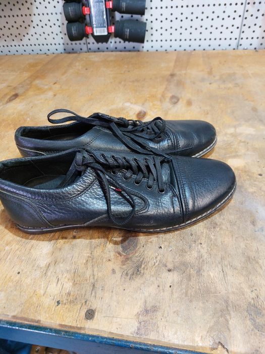 Продам обувь на мальчика