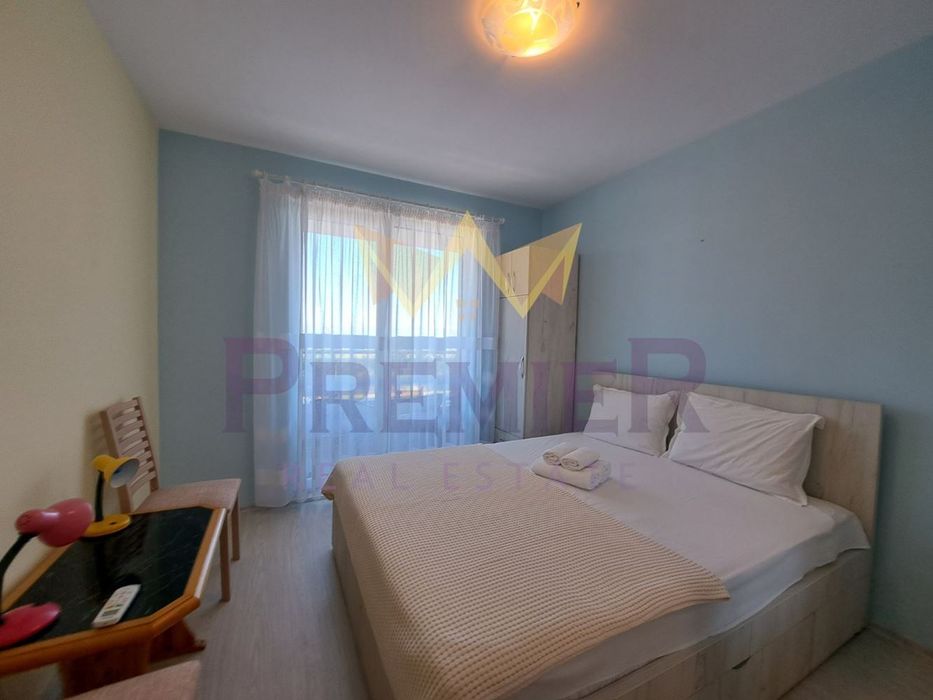 Дава се под наем Двустаен апартамент в к.к. Св.Св. Константин и Елена - 50 кв.м за 650 € - Снимка #5