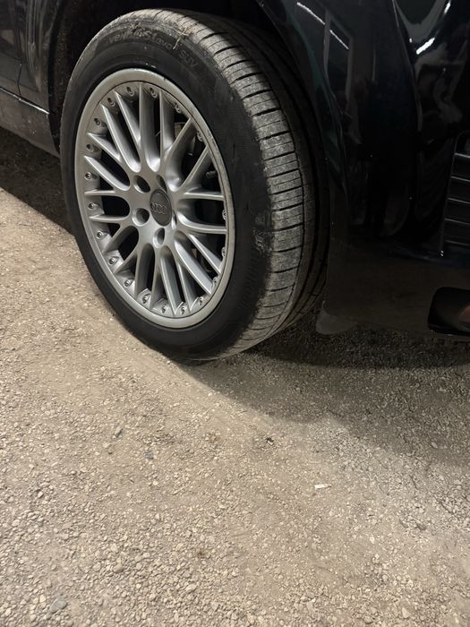 Audi q7  Топ състояние