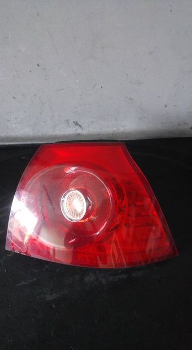 Stop tripla lampa dreapta aripa vw golf 5 1k 1k6945096q 89031830