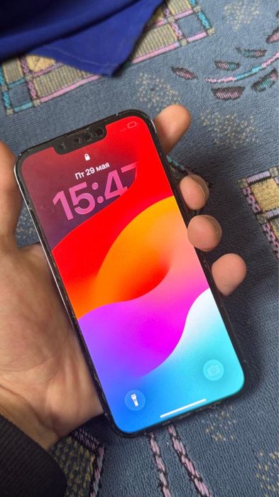 iPhone 13 Pro Sierra Blue