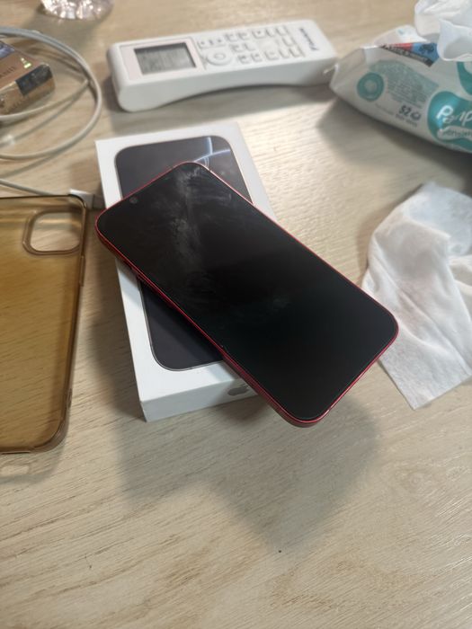 iPhone 13 red 128GB