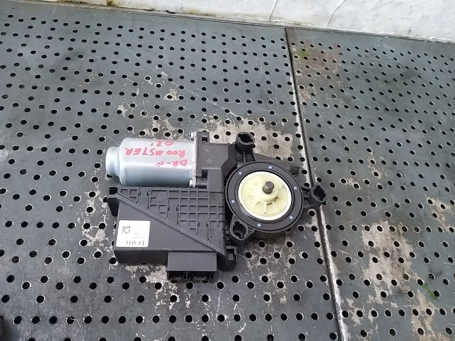 Motoras macara dreapta fata skoda roomster 5j 6y2559801 402036e 440774fr 401355a8