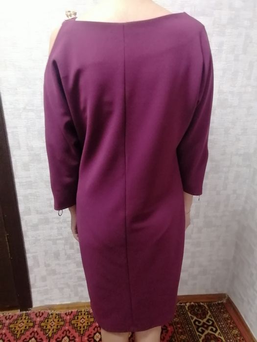 Продам платье в отличном состоянии