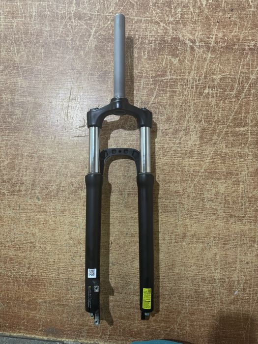 Вилка Suntour XCM 29