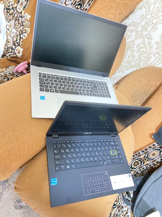 Asus обе новый Acer 11пок