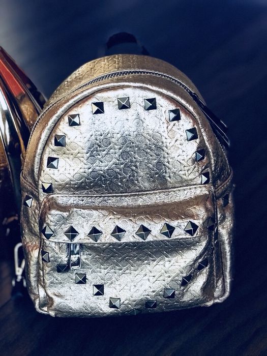 Ghiozdan din piele salamander