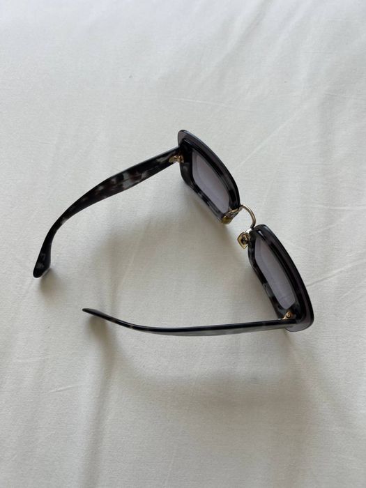 Солнцезащитные очки Miu Miu оригинал