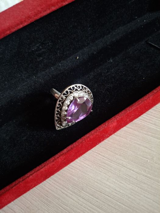 Серебряное кольцо