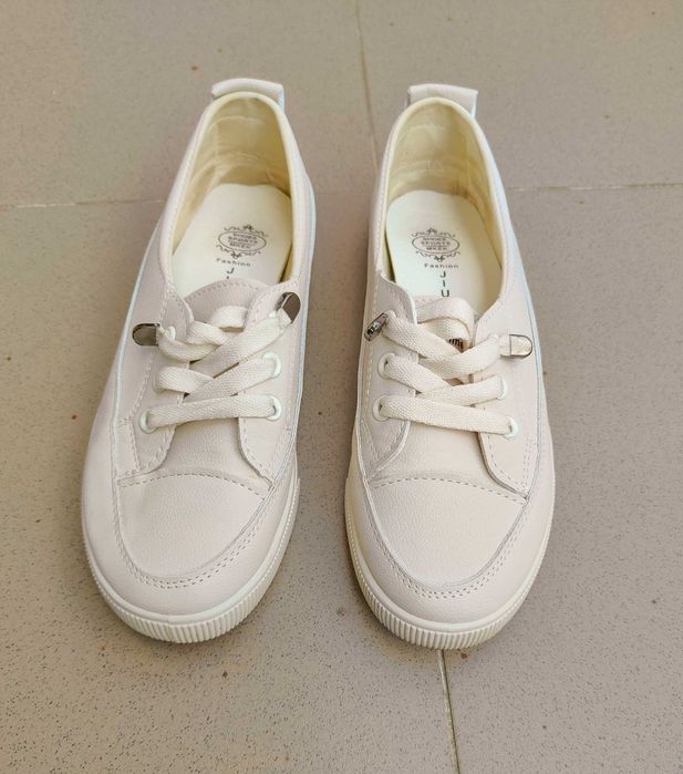 Pantofi femei casual cu șiret bej 37