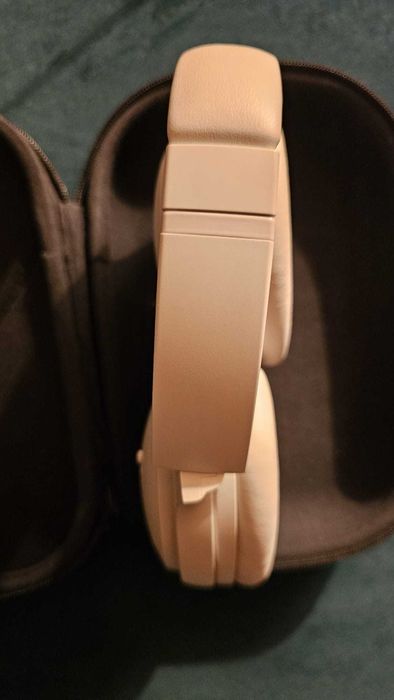 CASTI BOSE QuietComfort Headset Wired & Wireless Bluetooth 5.1 Bej