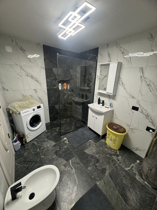 Meseriasi lucrari constructii, ridicat case, interioare, exterioare, pavaje, garduri etc