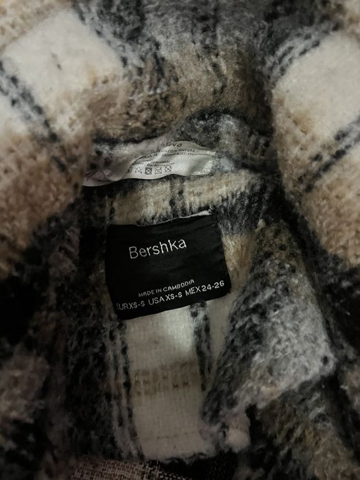 Яке/палто от бершка размер С