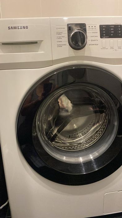Продам стиральную машину Samsung