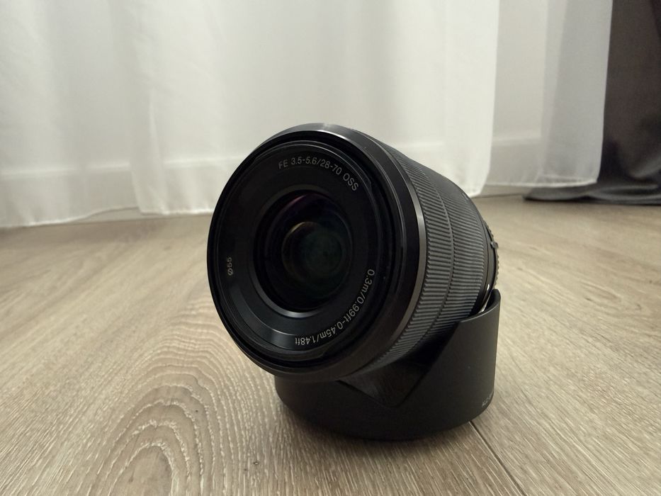 Obiectiv Sony 28-70