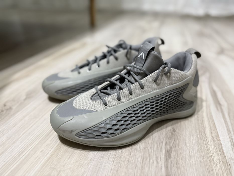 Баскетболни маратонки Adidis AE