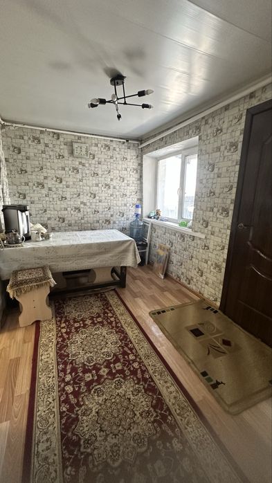 Продается дом с земнльным участком