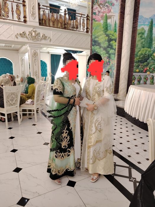 Платье свадебное нарядное