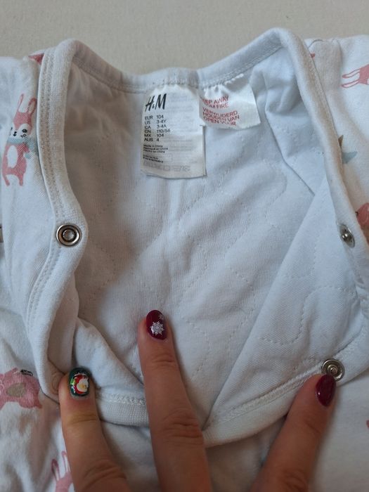 Нови дрешки 98, 104