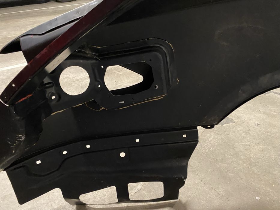 Чисто НОВ заден ляв калник за Tesla  Model S