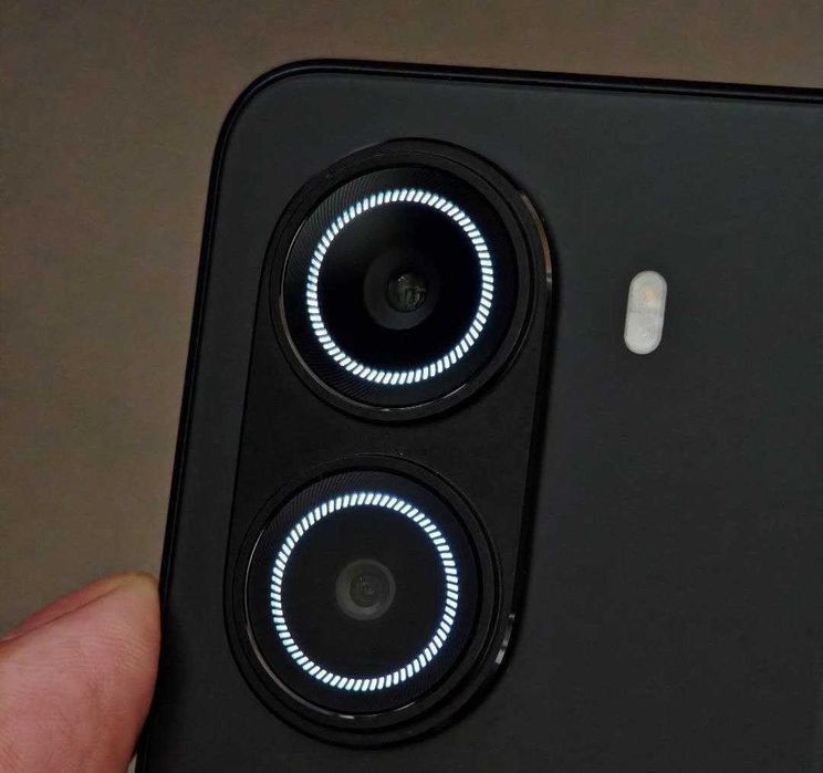 Геймърски Телефон POCO f7,  Snapdragon 8s Gen 4