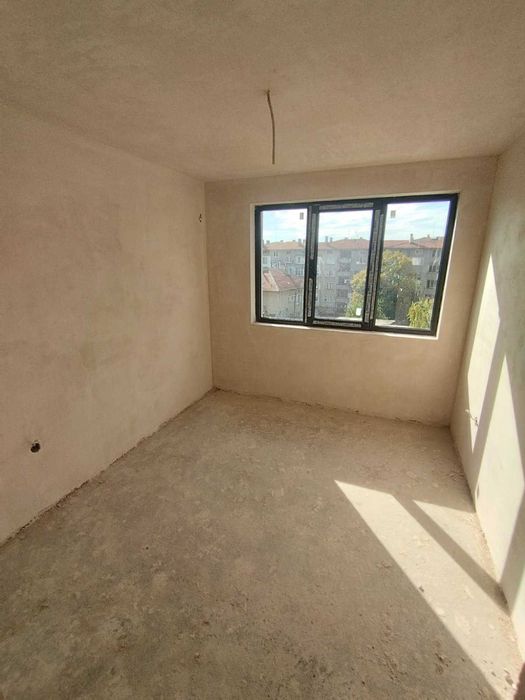 Продава се Двустаен апартамент в Търговище, Боровец - 67 кв.м за 1374 €/кв.м - Снимка #13