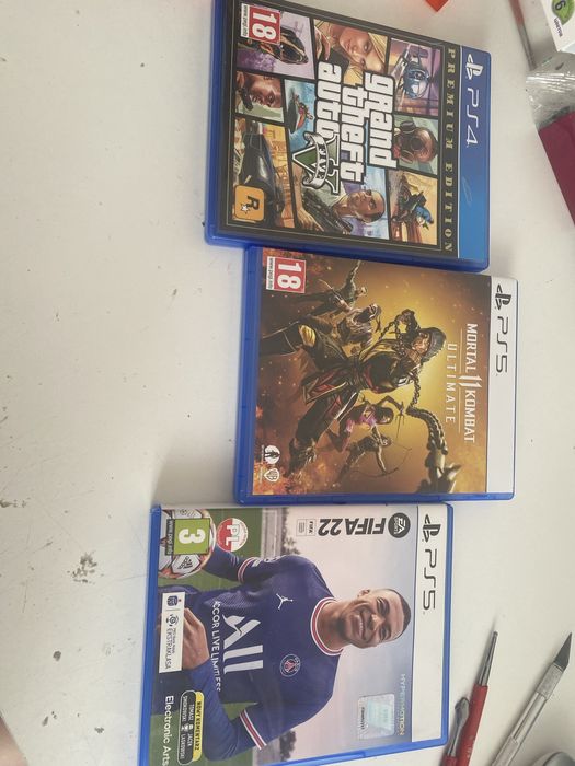 Диски для Плейстейшн 5 и 4