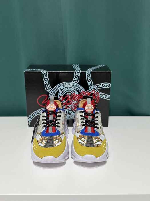 Versace Chain Reaction