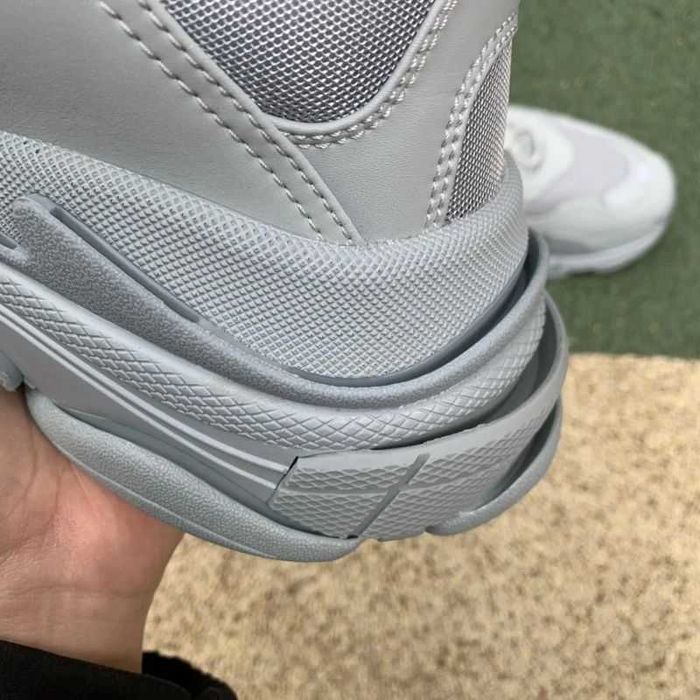 Balenciaga Triple S - Grey/Tan/Dark Grey