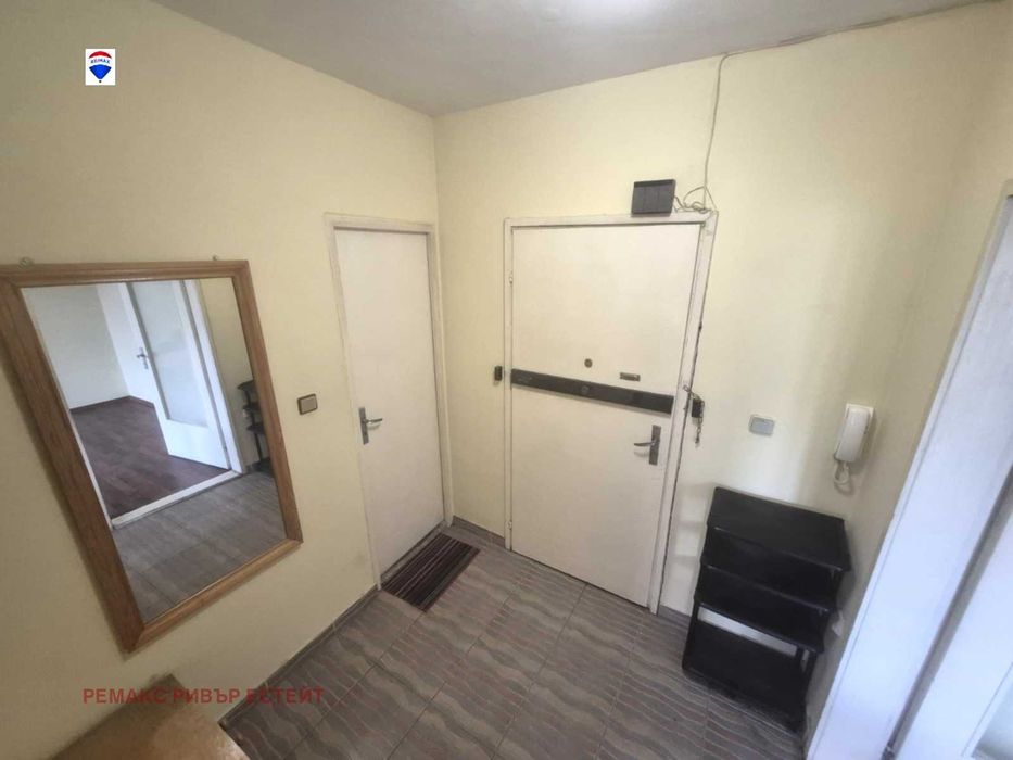 Продава се Едностаен апартамент в Русе, Родина 2 - 37 кв.м за 784 €/кв.м - Снимка #3