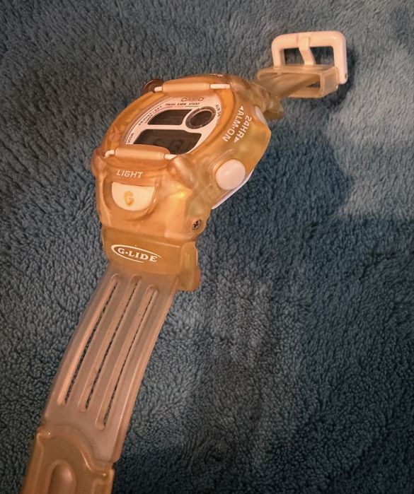 Часовник Casio baby G