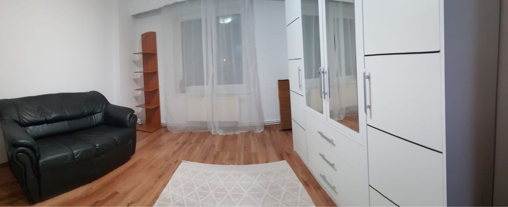 Ap. 3 cam.+boxa, zona Mol, Corina, Tudor