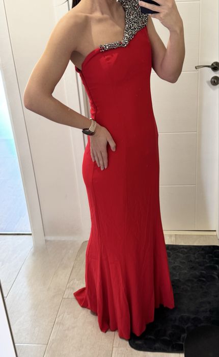 Бална рокля/ червена рокля